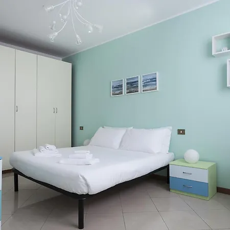 Italianway-corso 5 * Milano